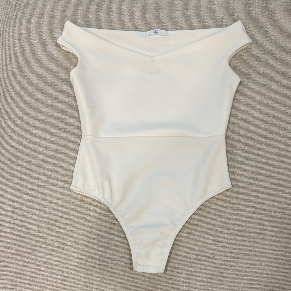 Missguided Cream Off-Shoulder Bodysuit
